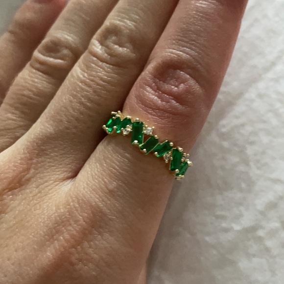 NWOT 18k gold green ring - Picture 5 of 5